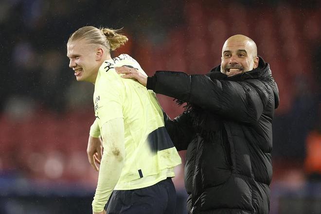 西班牙人俱乐部即将连续第13年与位于巴塞罗那的特...（西班牙人俱乐部与巴塞罗那的特…合作即将迈入第13年）