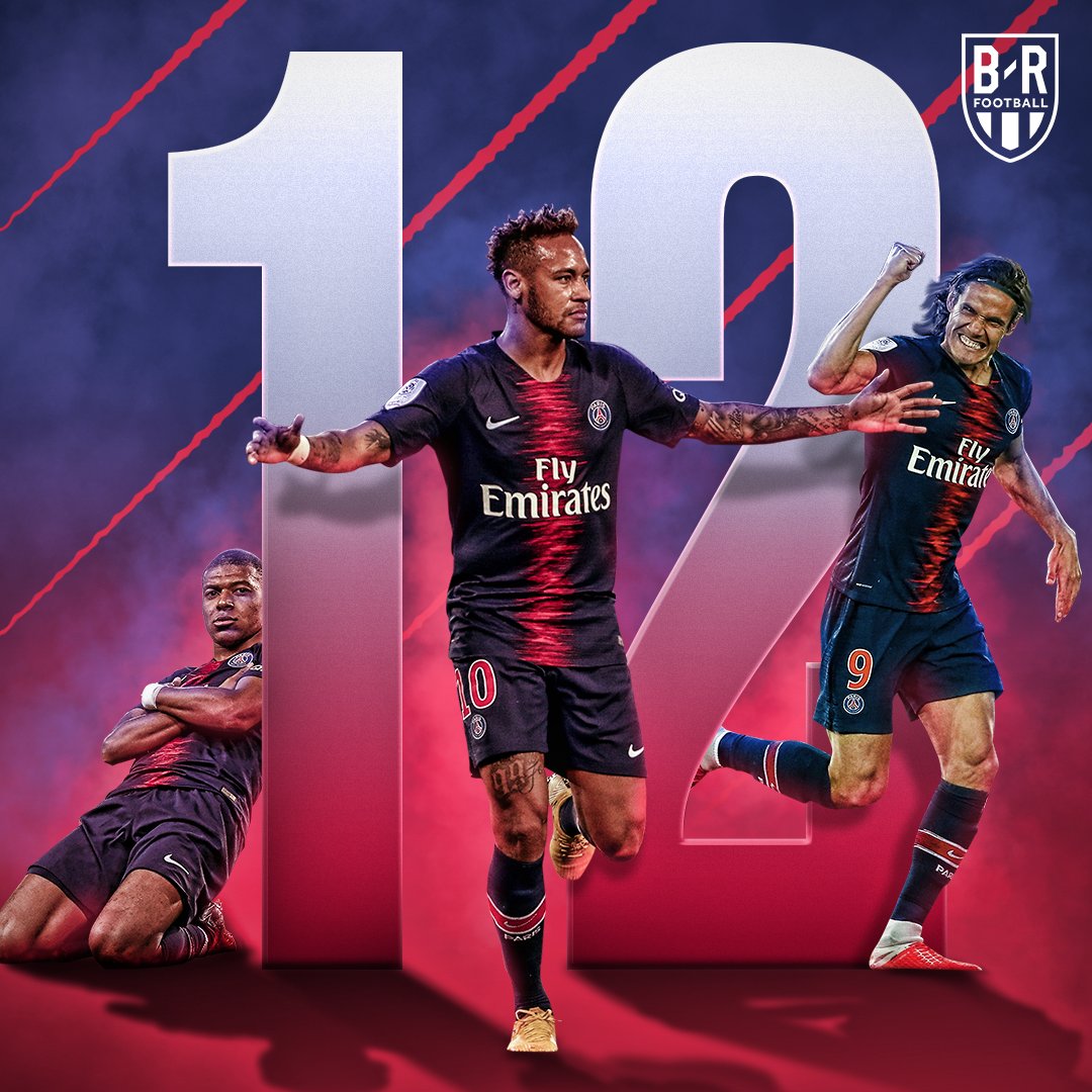 37岁80天，莱万是西甲历史上演帽子戏法第四年长的球员（莱万37岁80天，位列西甲史上帽子戏法年龄第四高）