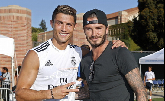 菲利克斯评队友最佳11人：自己上榜，C罗、亚马尔、B费在列（菲利克斯评选队友最佳11人：自己入选，C罗、亚马尔、B费皆在列）