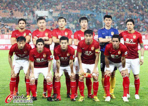 广东3消息！杜锋终于认清事实，徐杰打脸郭士强，萨姆纳最新伤情（广东三大消息：杜锋看清现实，徐杰用表现回击郭士强，萨姆纳最新伤情出炉）