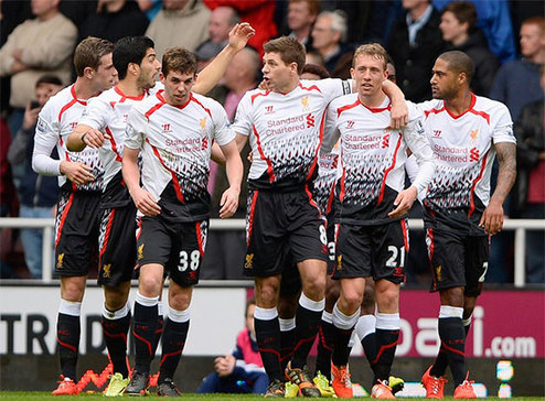 米体：AC米兰首选与迈尼昂续约，两法甲球员是其备选（米体：米兰优先与迈尼昂续约，另有两名法甲球员作为备选）