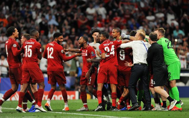 U18国少12月集训名单：魏祥鑫领衔，海外球员姜轶祥在列（U18国少12月集训名单公布：魏祥鑫领衔，旅外球员姜轶祥入选）