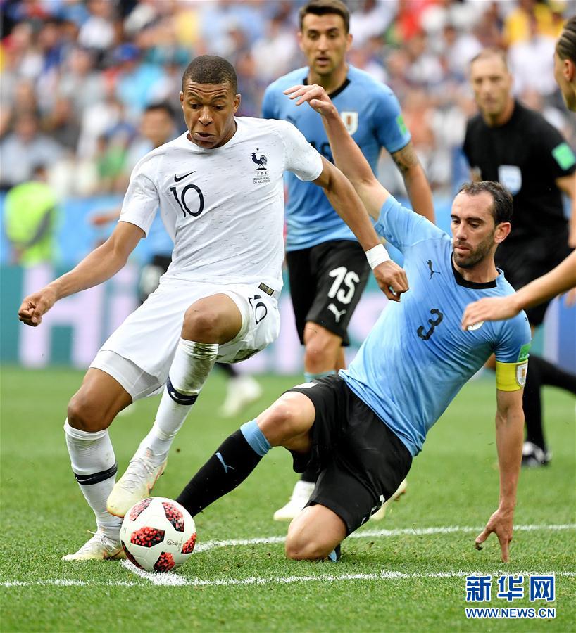 62场，埃梅里成为维拉队史带队英超胜场数第一的主帅（埃梅里执教62场，登顶维拉英超胜场最多主帅）