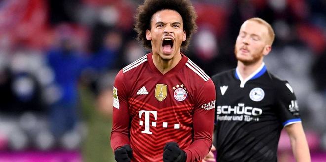 巴萨瞄准德国铁卫！弗里克亲信施洛特贝克或成新援（巴萨锁定德国中卫？弗里克爱将施洛特贝克有望加盟）