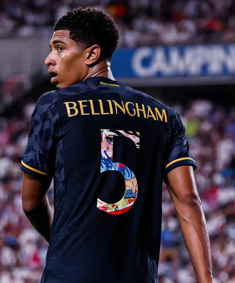 欧协联半场：乌切闪击破门，西塞疑似逃点，水晶宫1-0古比斯（欧协联半场战报：乌切闪击先拔头筹，西塞疑似逃点，水晶宫暂1-0领先古比斯）